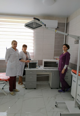 Вітаємо лікарню Кам'янки-Бузької з новою лампою для обстежень і монітором пацієнта